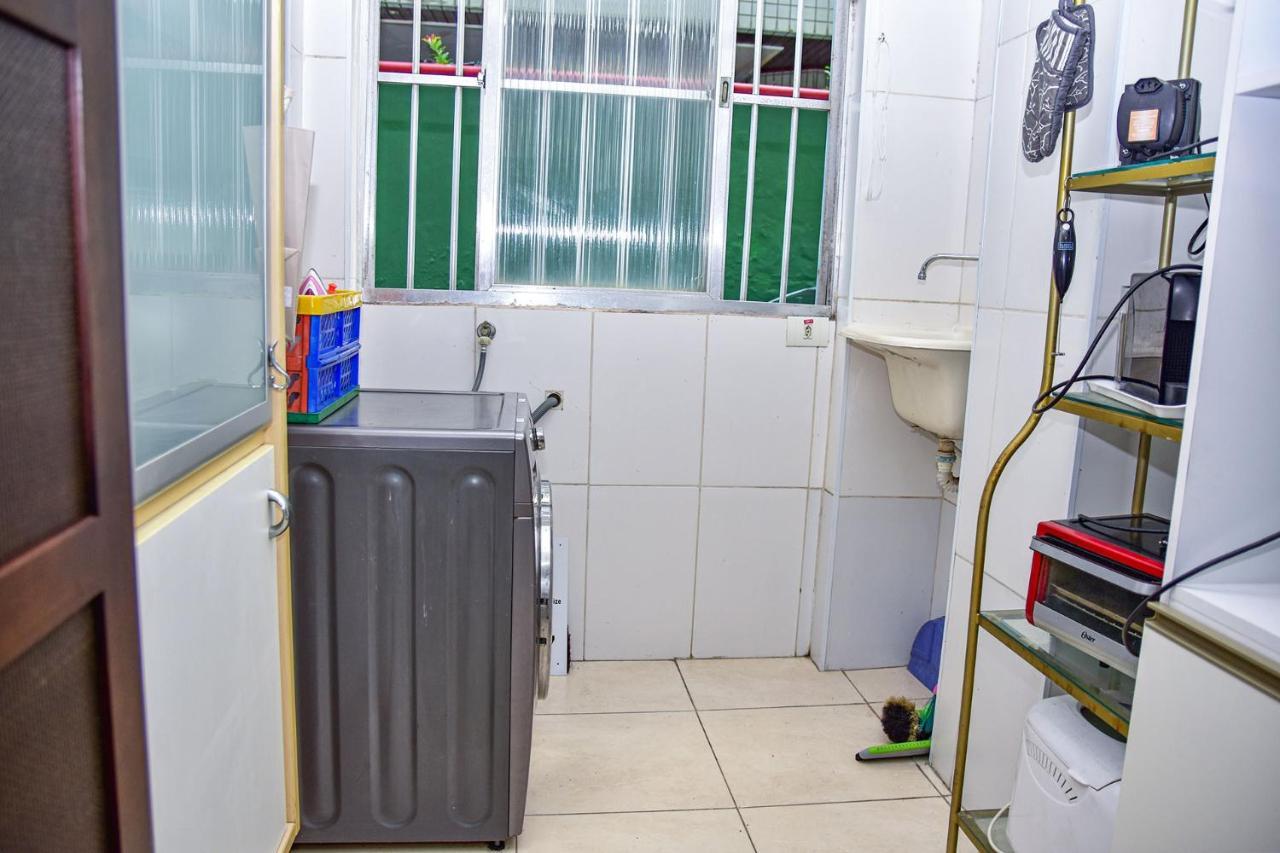 Apartment Charmoso Apto A Beira-mar Com Wi-fi Em Santos Sp *